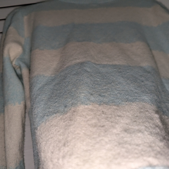 Kinross Cashmere Women's Cashmere Pull Over Green, Aqua & White Sweater Size M - Picture 9 of 10